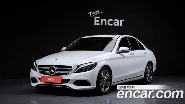 Mercedes-Benz C-Class 2018 — Şəkil 20/20