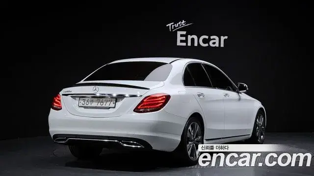 Mercedes-Benz C-Class 2018 — Şəkil 6/20