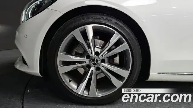 Mercedes-Benz C-Class 2018 — Şəkil 1/20