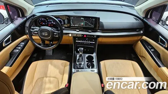 Kia Carnival 2021 — Фото 7/20