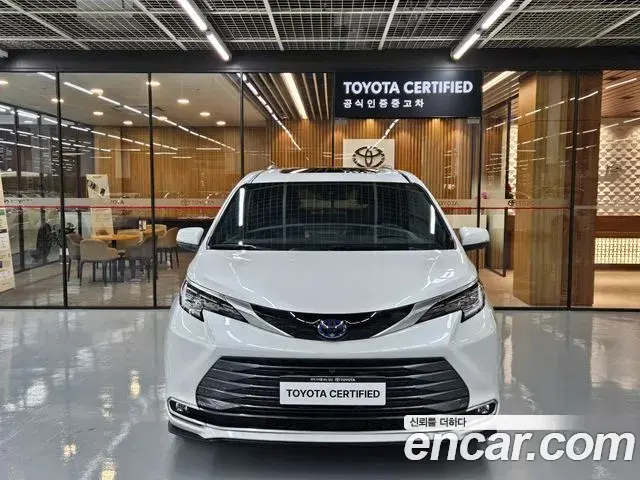 Toyota Sienna 2025 — Photo 11/20
