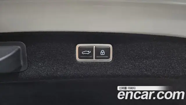 Genesis G90 2023 — Şəkil 13/20
