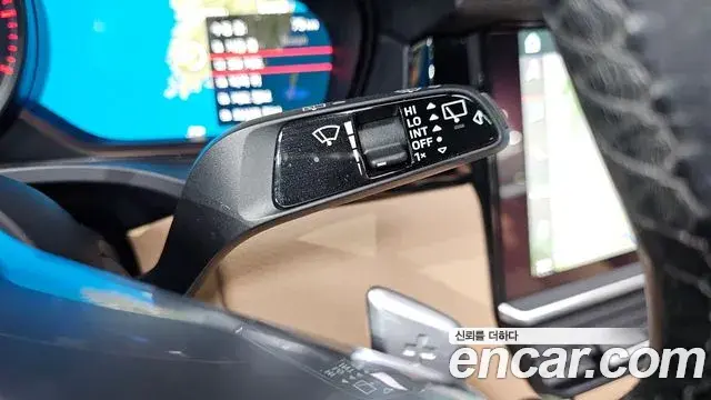 Porsche Cayenne 2019 — Photo 16/20