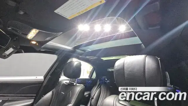 Mercedes-Benz S-Class 2018 — ფოტო 19/20
