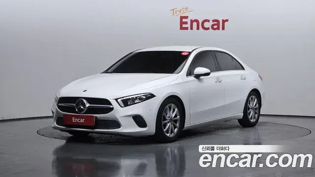 Mercedes-Benz A-Class 2020 — Фото 1/20