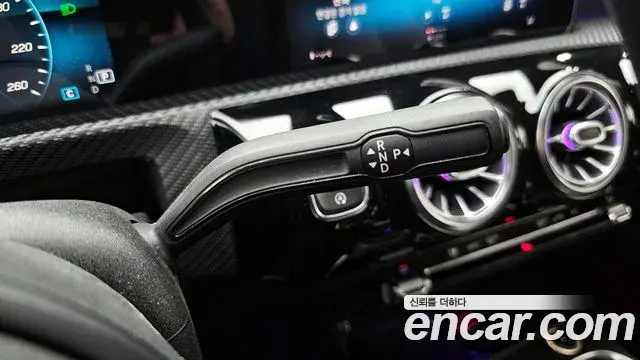 Mercedes-Benz A-Class 2020 — Фото 8/20