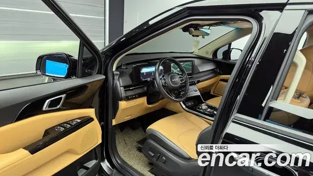 Kia Carnival 2023 — Фото 10/20