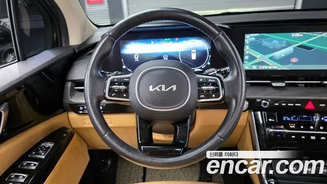 Kia Carnival 2023 — Фото 13/20