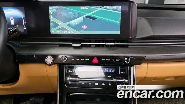 Kia Carnival 2023 — Фото 16/20