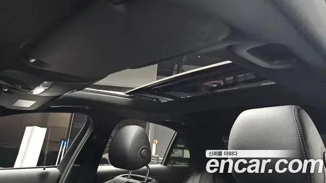 Mercedes-Benz E-Class 2023 — ფოტო 12/20