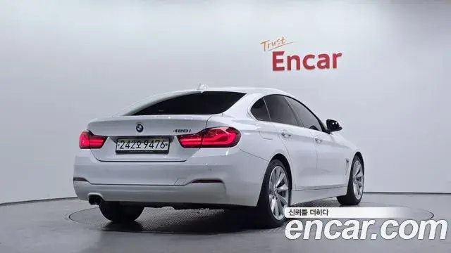 BMW 4 Series 2019 — Фото 1/20