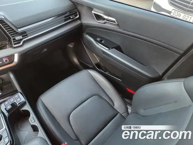Kia Sportage 2022 — Photo 8/20