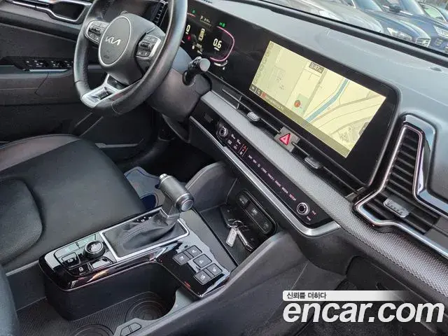 Kia Sportage 2022 — Photo 2/20