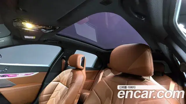 BMW 7 Series 2025 — ფოტო 19/20