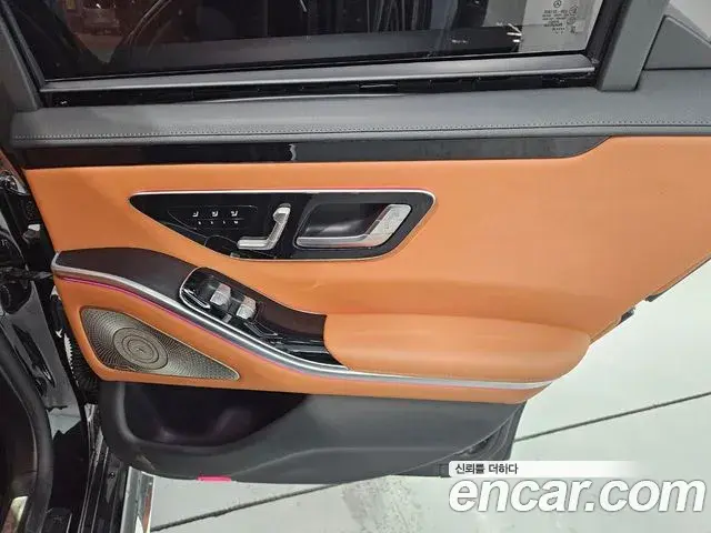 Mercedes-Benz S-Class 2022 — ფოტო 20/20