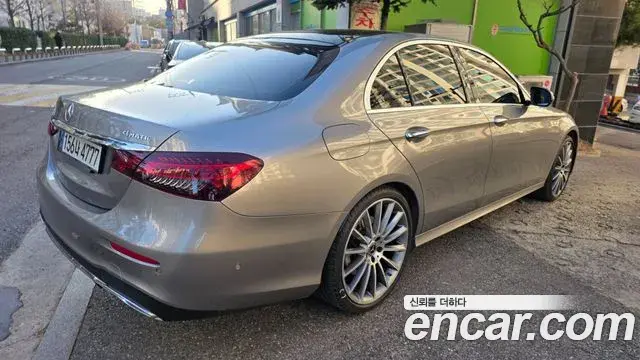 Mercedes-Benz E-Class 2021 — Şəkil 6/17
