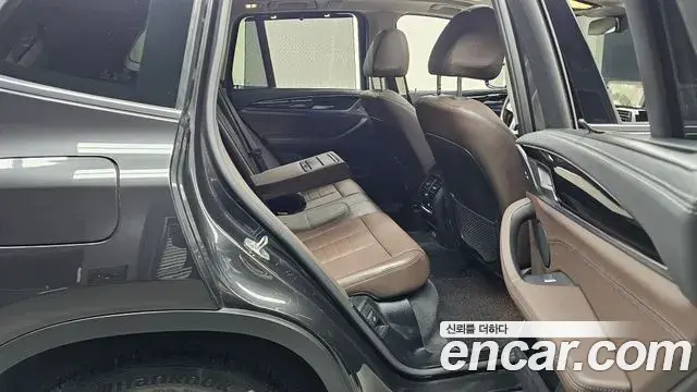 BMW X3 2020 — ფოტო 13/20