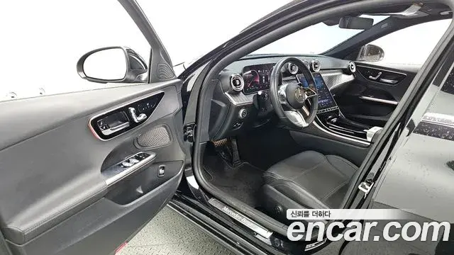 Mercedes-Benz C-Class 2022 — ფოტო 10/20