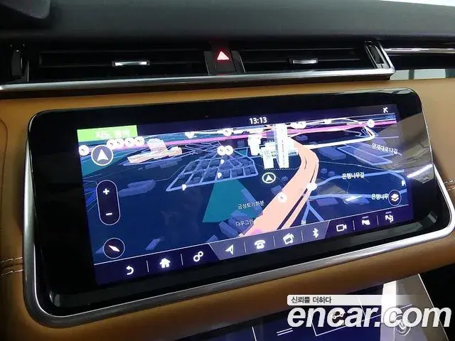 Land Rover Range Rover Velar 2020 — Şəkil 2/20