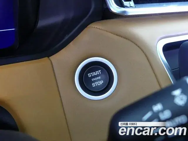Land Rover Range Rover Velar 2020 — Şəkil 3/20