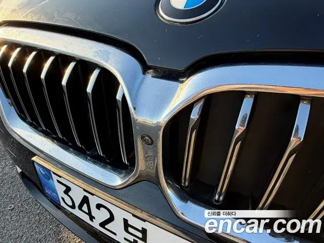 BMW 5 Series 2023 — Şəkil 12/20