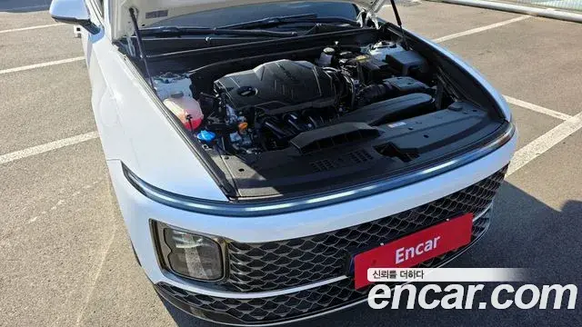 Hyundai Grandeur Hybrid 2023 — Şəkil 11/20