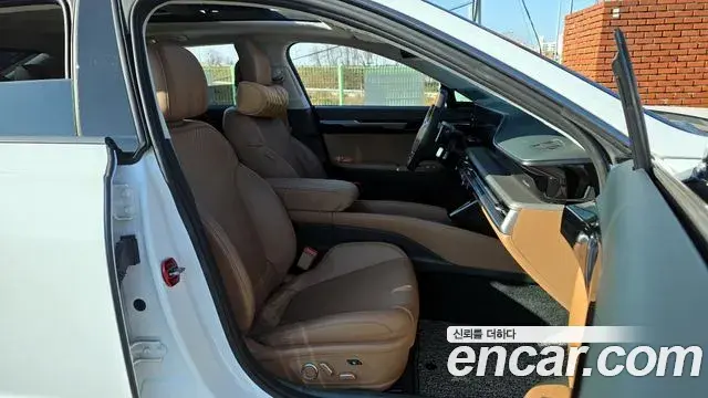 Hyundai Grandeur Hybrid 2023 — Şəkil 13/20