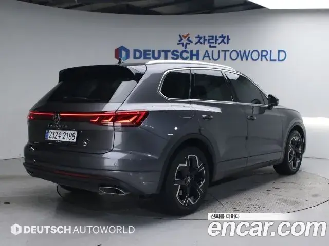 Volkswagen Touareg 2024 — Şəkil 20/20
