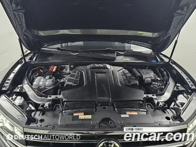 Volkswagen Touareg 2024 — Şəkil 12/20