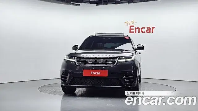 Land Rover Range Rover Velar 2025 — ფოტო 9/20