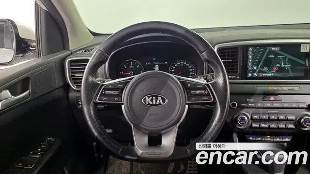 Kia Sportage The Bold 2021 — ფოტო 19/20