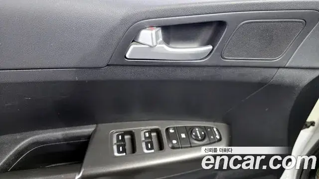 Kia Sportage The Bold 2021 — ფოტო 5/20