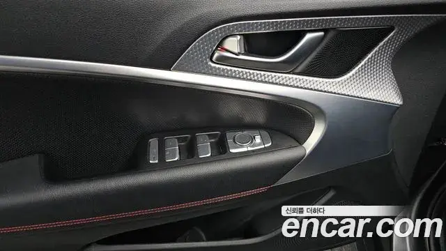 Genesis G70 2020 — Şəkil 12/20