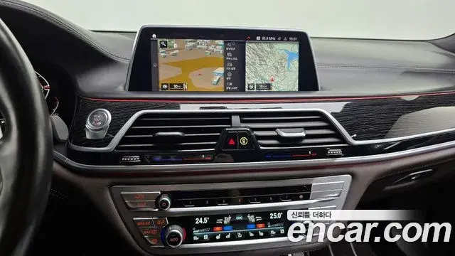 BMW 7 Series 2020 — ფოტო 4/20