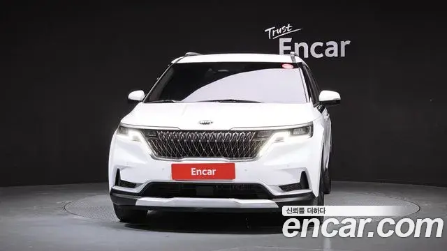 Kia Carnival 2020 — Фото 3/20