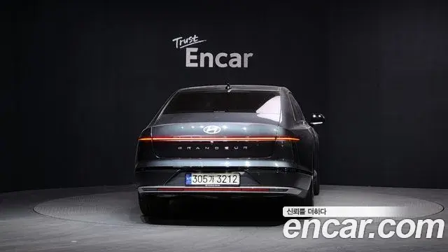 Hyundai Grandeur Hybrid 2024 — Photo 11/20
