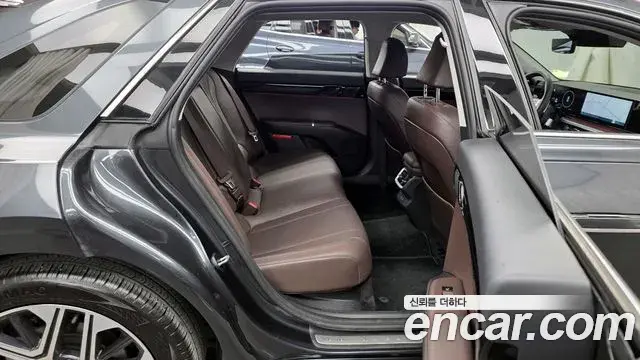 Hyundai Grandeur Hybrid 2024 — Photo 19/20