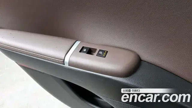 Hyundai Grandeur Hybrid 2024 — Photo 13/20
