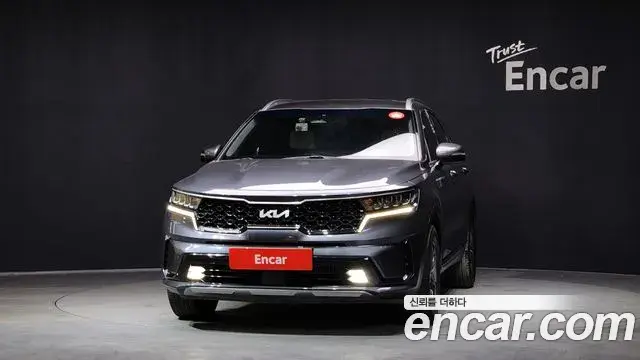 Kia Sorento 2022 — Фото 2/20
