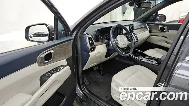 Kia Sorento 2022 — Фото 9/20