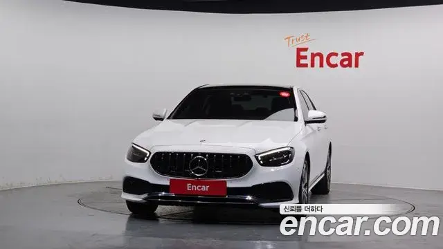 Mercedes-Benz E-Class 2022 — Şəkil 9/20