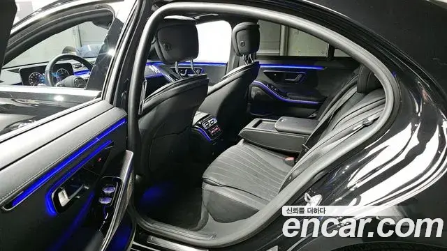 Mercedes-Benz S-Class 2021 — ფოტო 5/20
