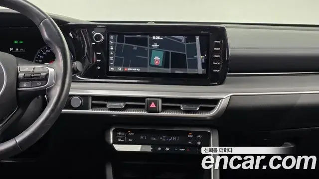 Kia K5 2020 — Photo 8/20