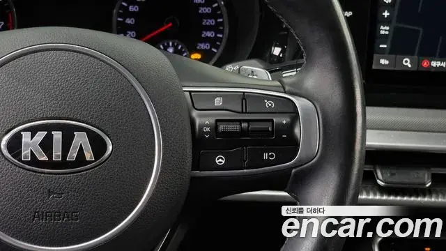Kia K5 2020 — Photo 16/20