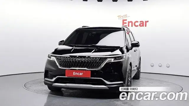 Kia Carnival 2022 — Фото 3/20