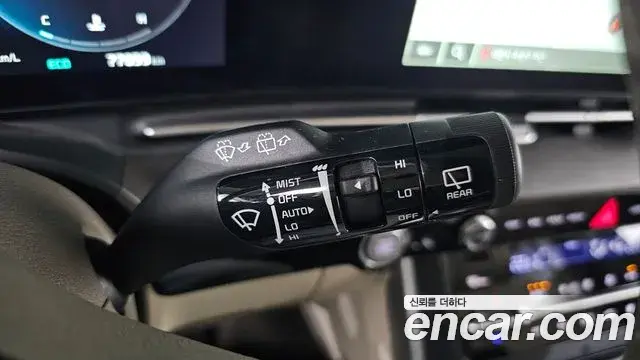 Kia Carnival 2022 — Фото 15/20
