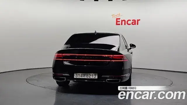 Genesis G90 2022 — ფოტო 3/20