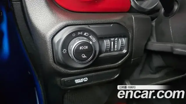 Jeep Gladiator 2021 — Photo 7/20