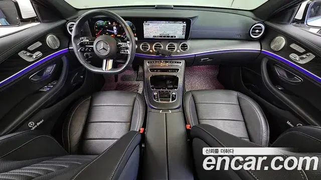 Mercedes-Benz E-Class 2022 — Şəkil 20/20
