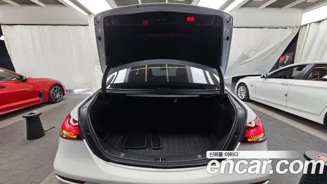 Mercedes-Benz E-Class 2022 — Şəkil 6/20
